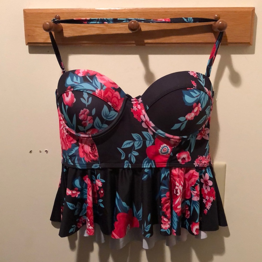Swimsuit top